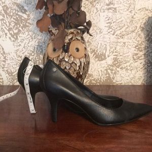 Calvin Klein heels excellent condition